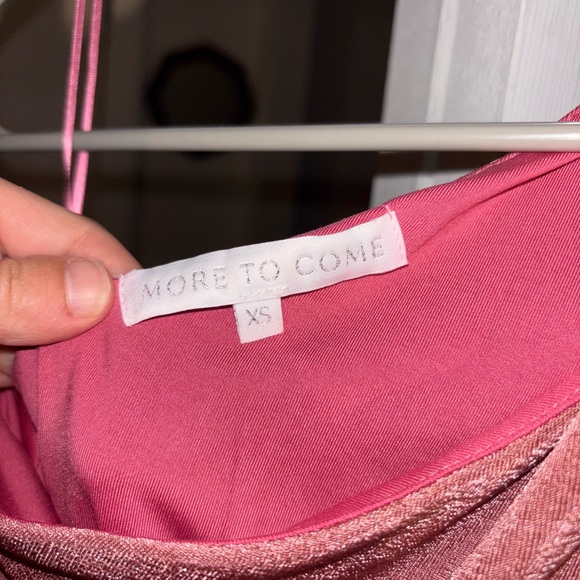 Elegant Pink One-Shoulder Dress - Picture 3 of 4